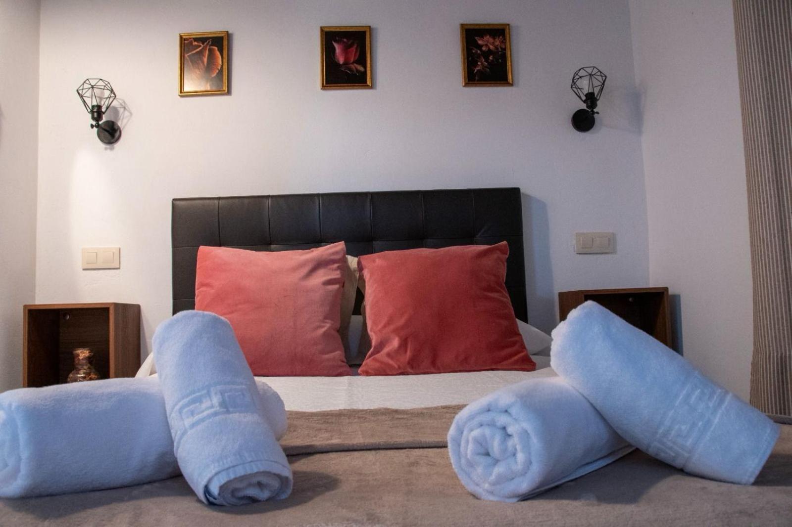 La Justa Casa Rural Candeleda Esterno foto